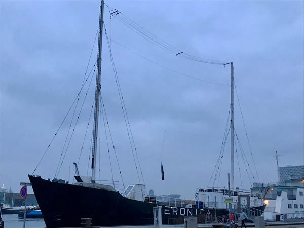 Histoires de radios 19 Radio Offshore