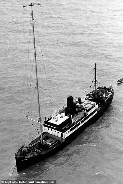 Histoires de radios 3 Radio Offshore