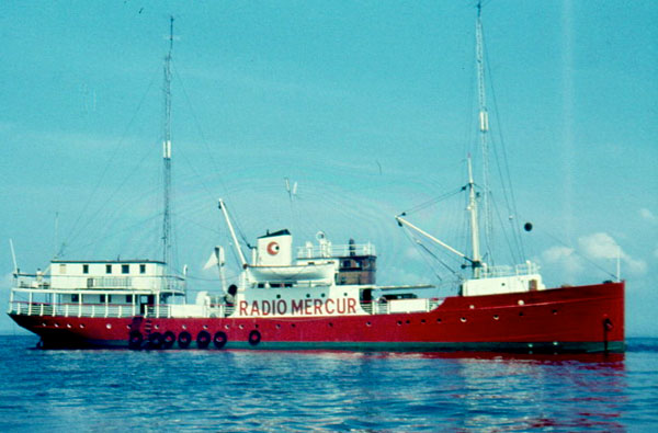 Histoires de radios 25 Radio Offshore