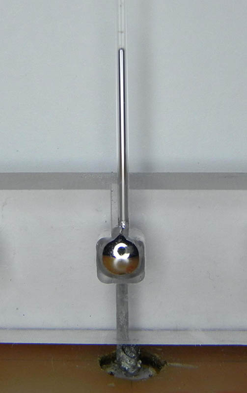 liquid metal antenna